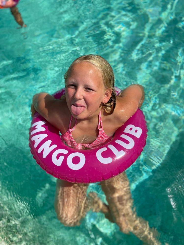 Mango club Mango club