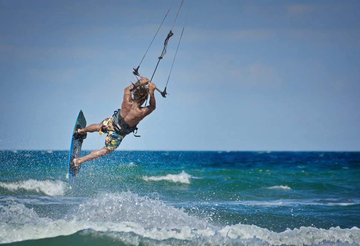 Kitesurfing