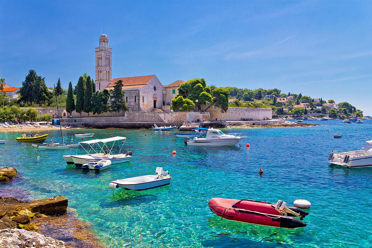 Leto na ostrove Hvar Leto na ostrove Hvar