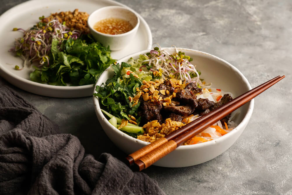 Bun bo nam bo, Vietnam