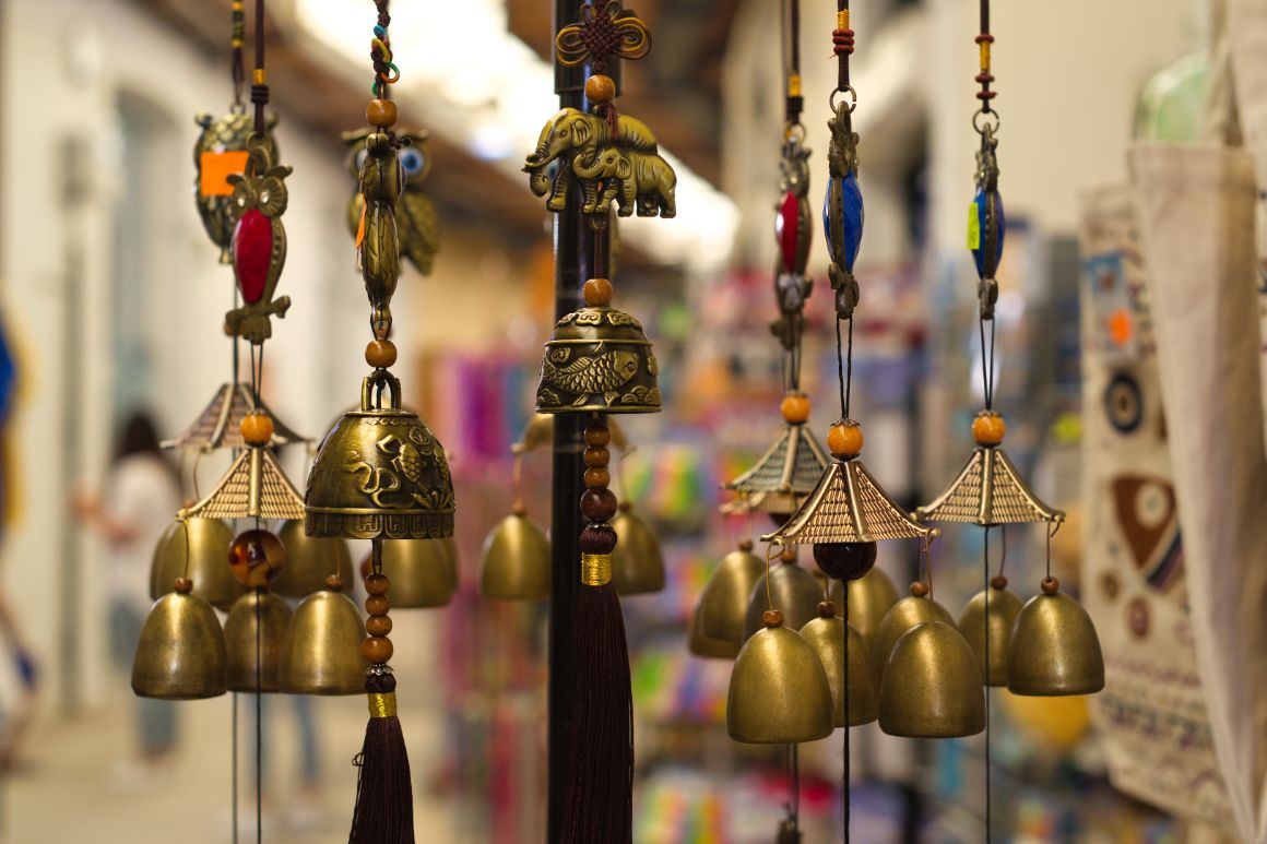 Medené zvončeky na trhu