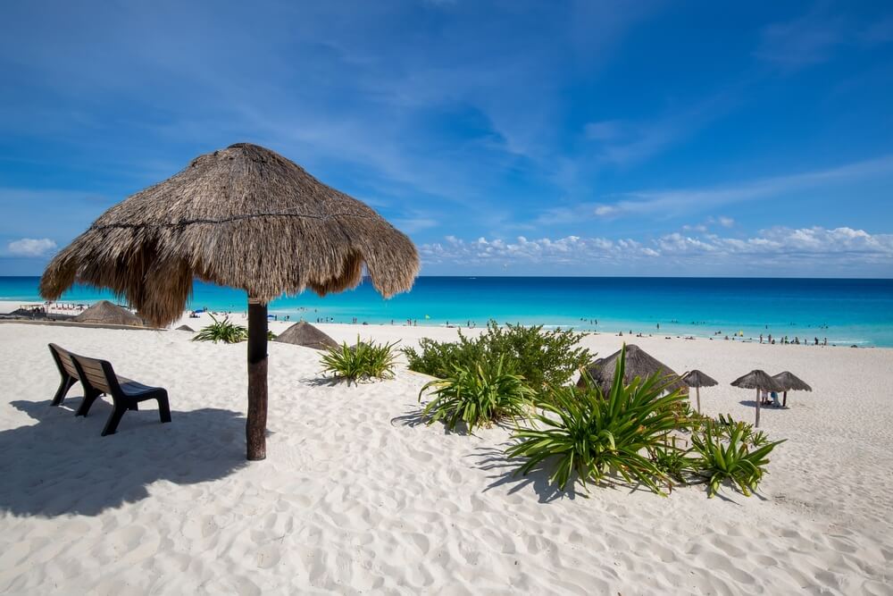 Playa Delfines Playa Delfines