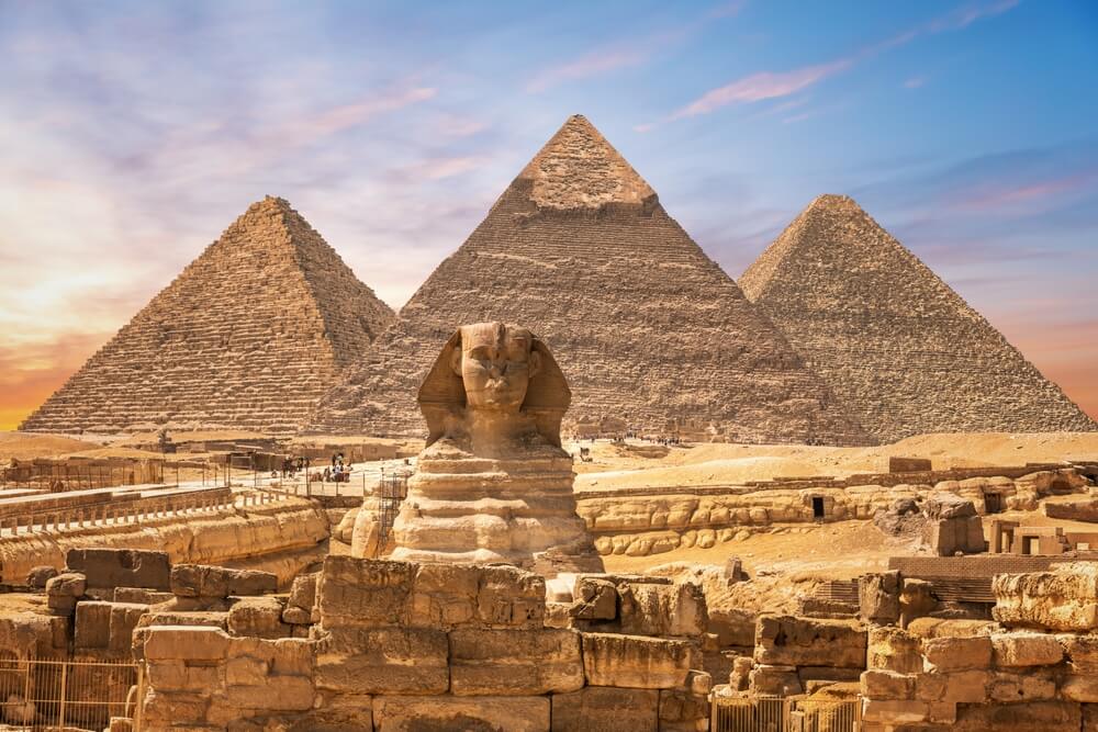 Káhira a pyramídy v Gíze Káhira a pyramídy v Gíze
