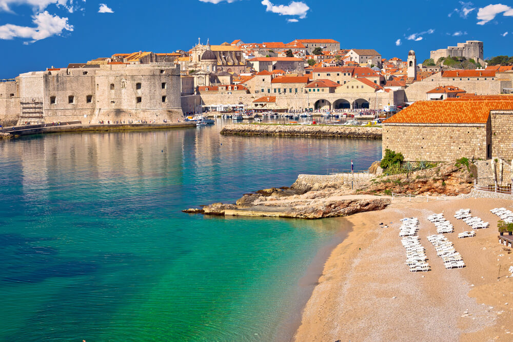 Historické mesto Dubrovník a pláž Banje