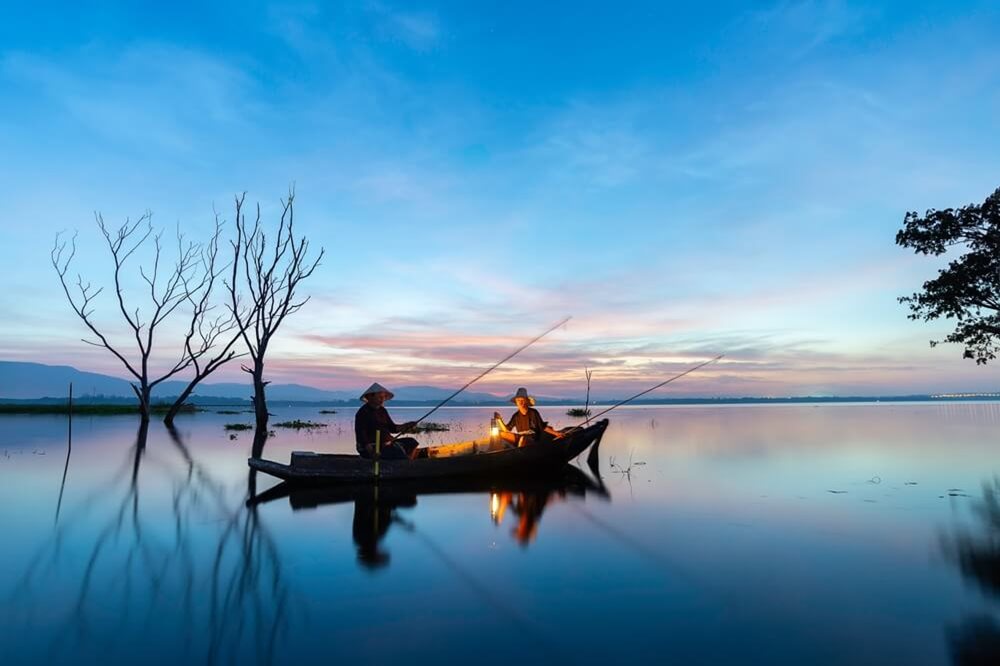 vietnam_fisherman